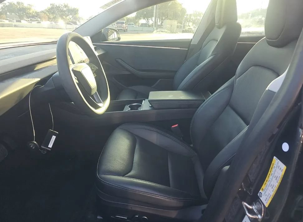 Used 2024 Tesla Model 3 Long Range AWD/4WD image 5