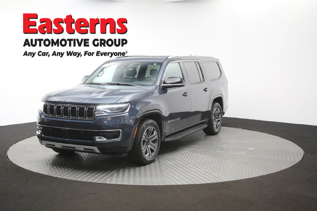 Used 2024 Jeep Wagoneer L Series II w/ Flexible Seating Group RWD image 62