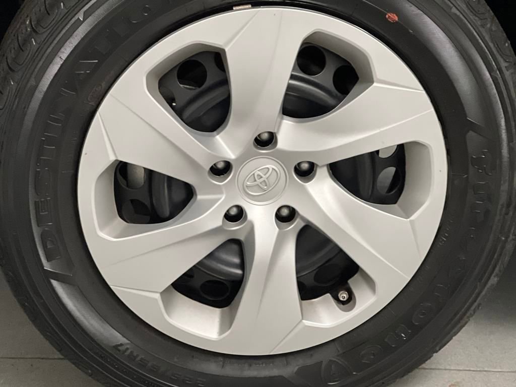 Used 2023 Toyota RAV4 LE image 60