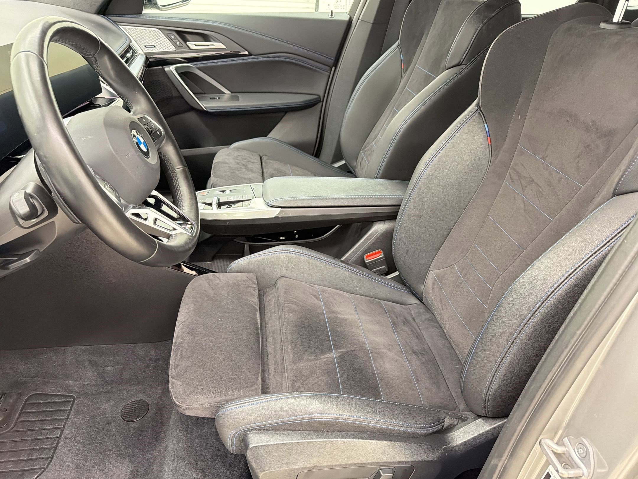 Certified 2023 BMW X1 xDrive28i w/ Premium Package image 5