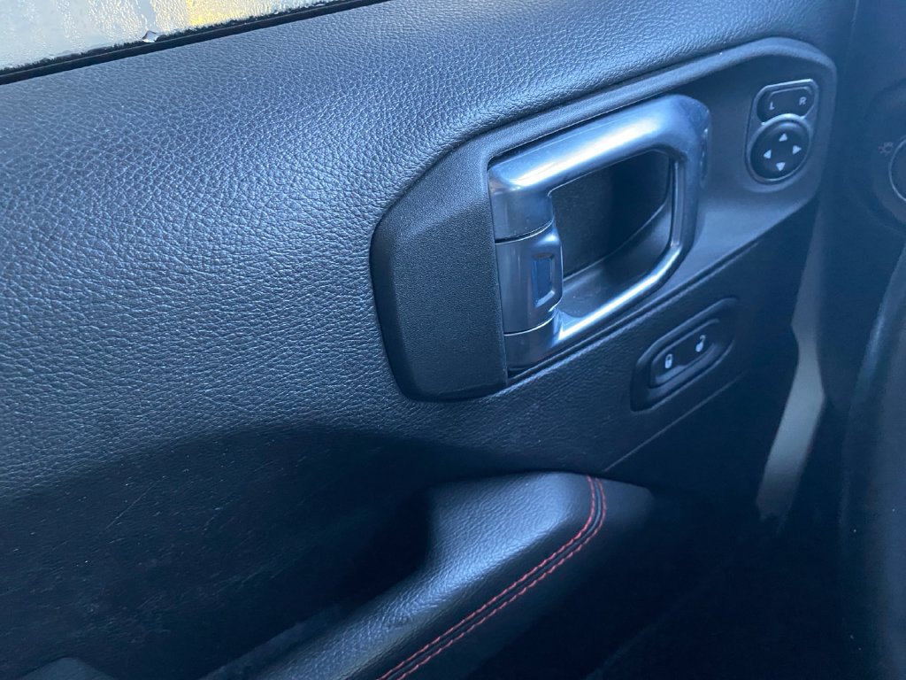 Used 2021 Jeep Wrangler Unlimited Rubicon AWD/4WD image 23
