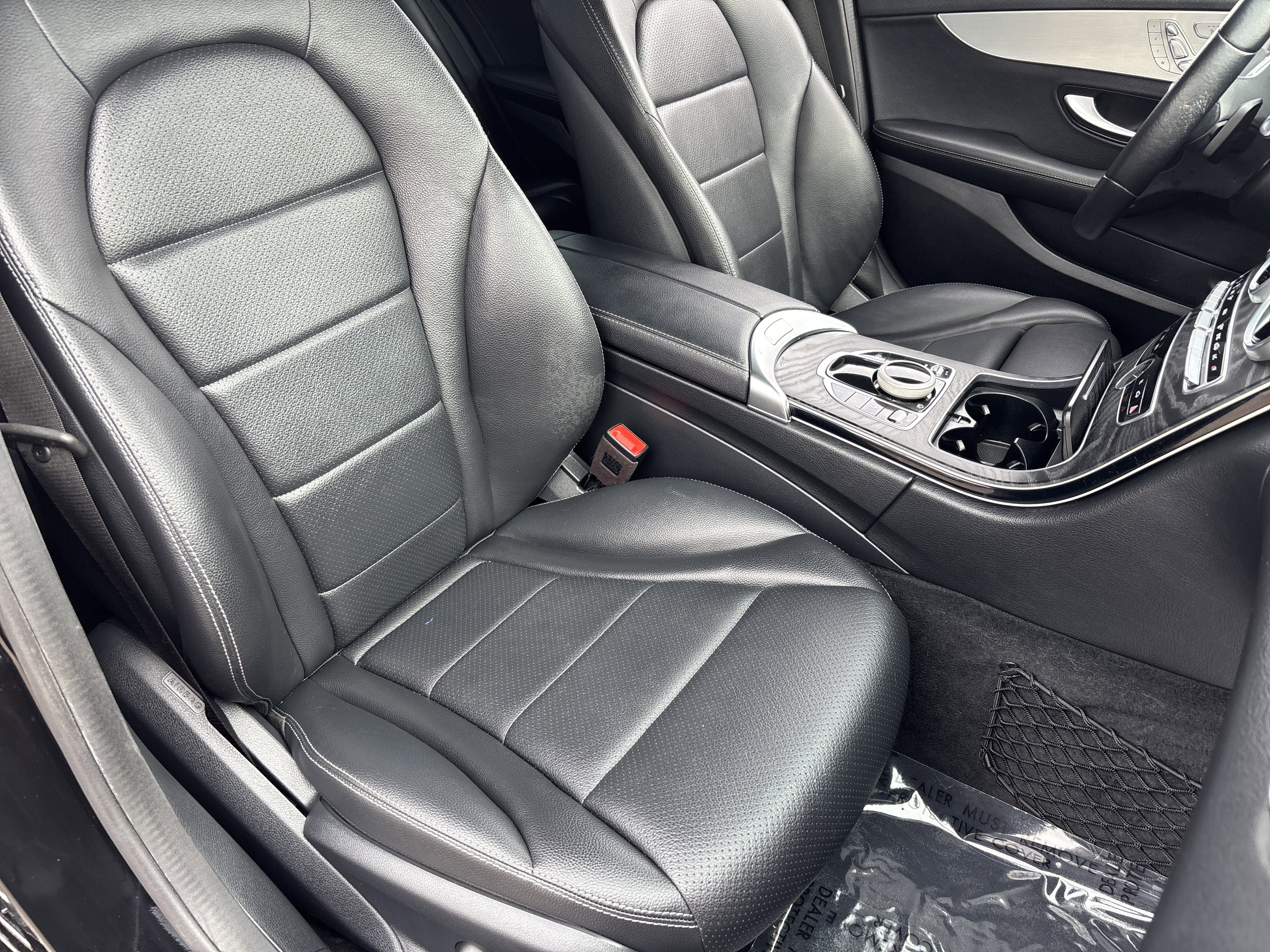 Used 2021 Mercedes-Benz C 300 Sedan image 9