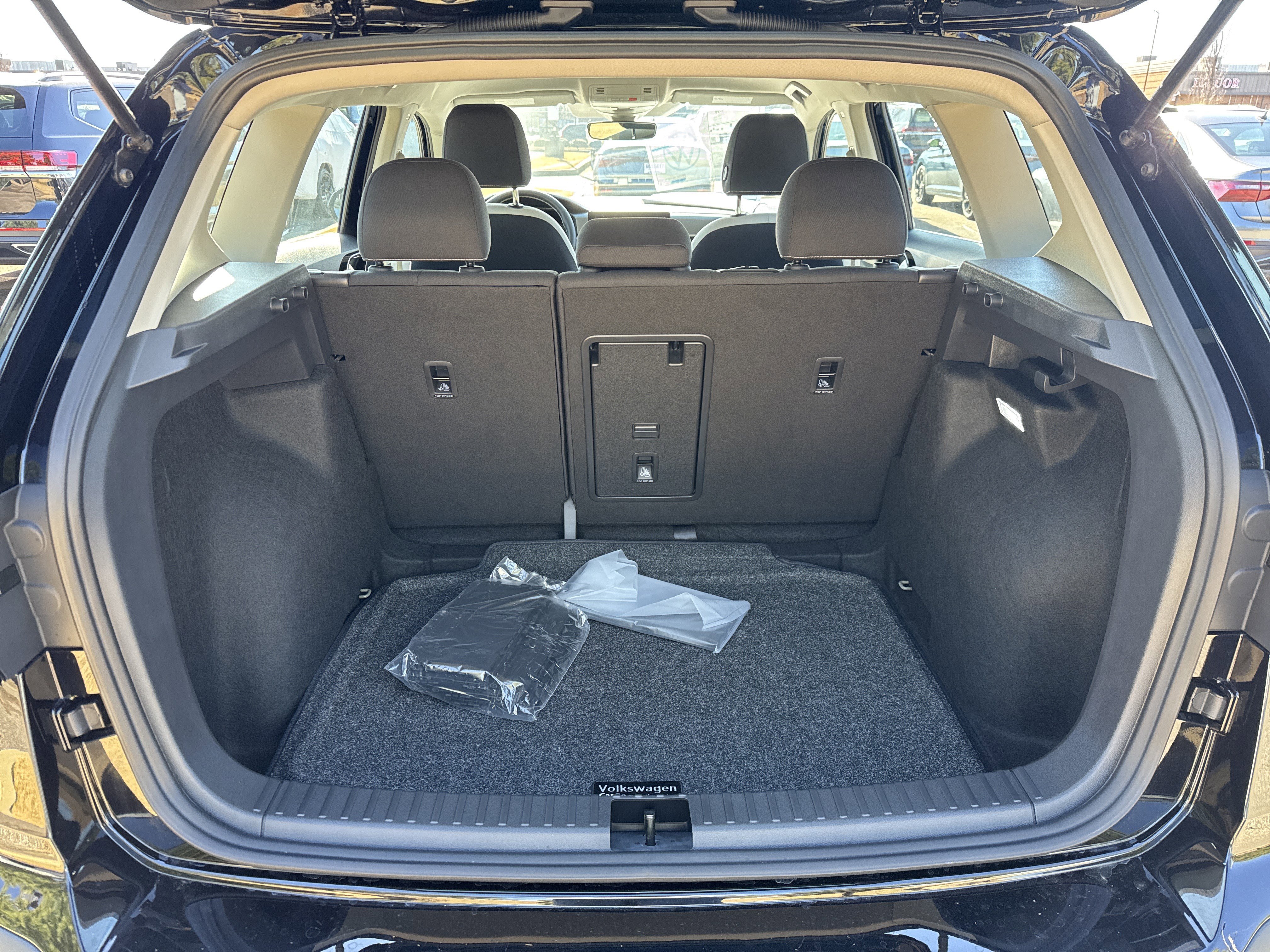 New 2026 Volkswagen Taos S image 4