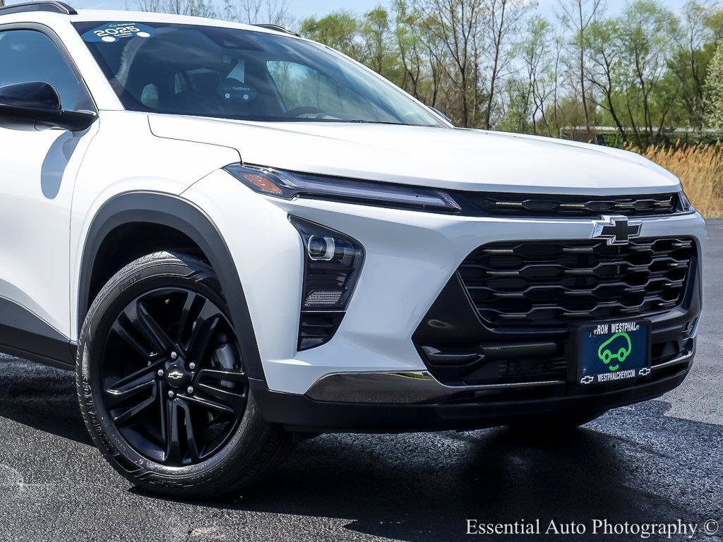 Certified 2025 Chevrolet Trax ACTIV w/ Driver Confidence Package image 3