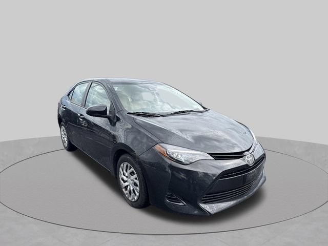 Used 2017 Toyota Corolla LE w/ Carpet Mat Package (TMS) FWD image 3