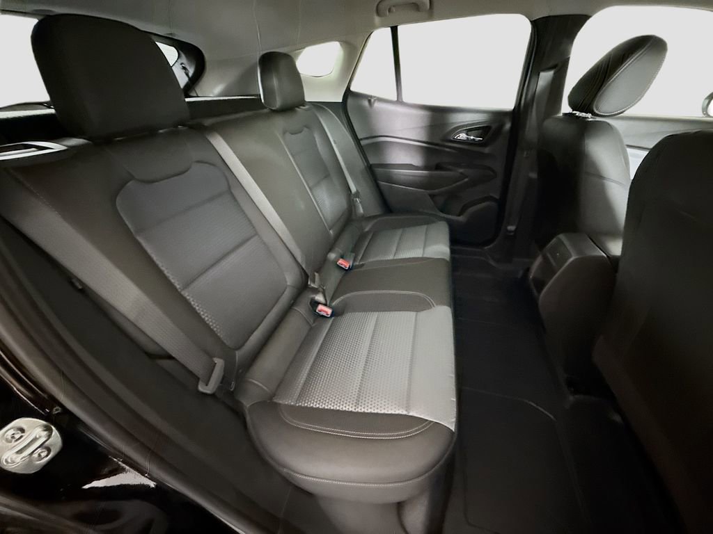 New 2026 Chevrolet Trax LT w/ Driver Confidence Package FWD image 24