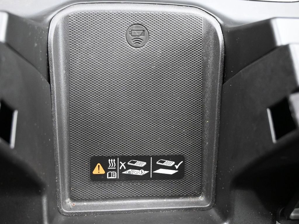 Used 2022 Chevrolet Silverado 1500 RST image 22