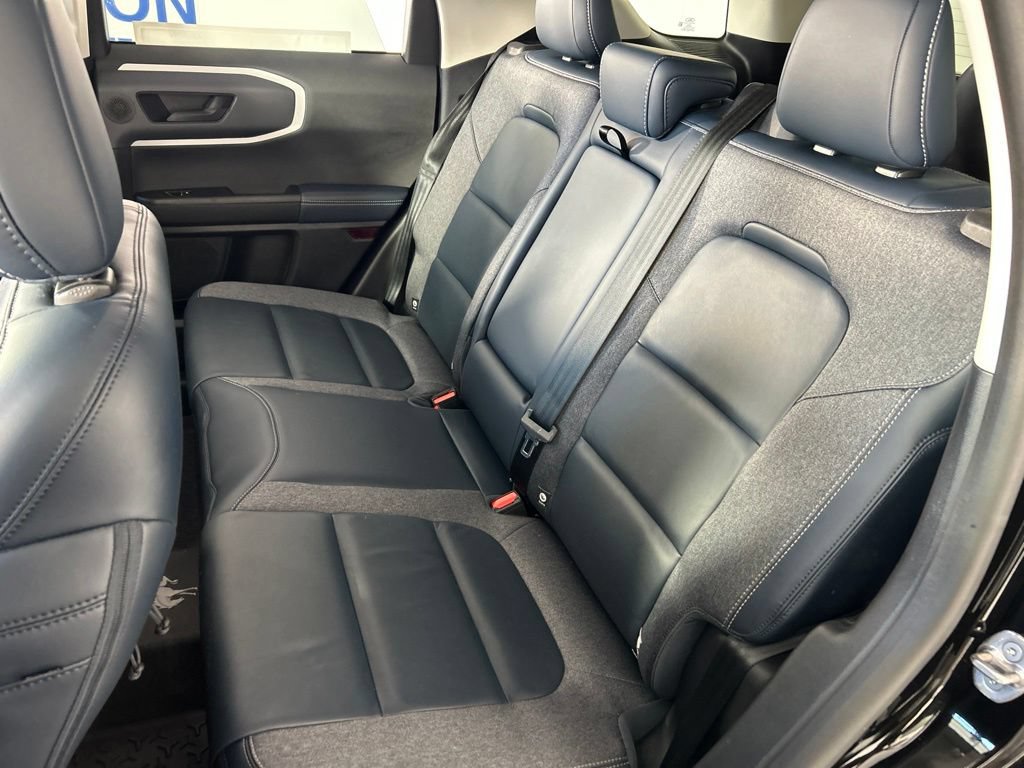 Used 2023 Ford Bronco Sport Outer Banks w/ Tech Package AWD/4WD image 29