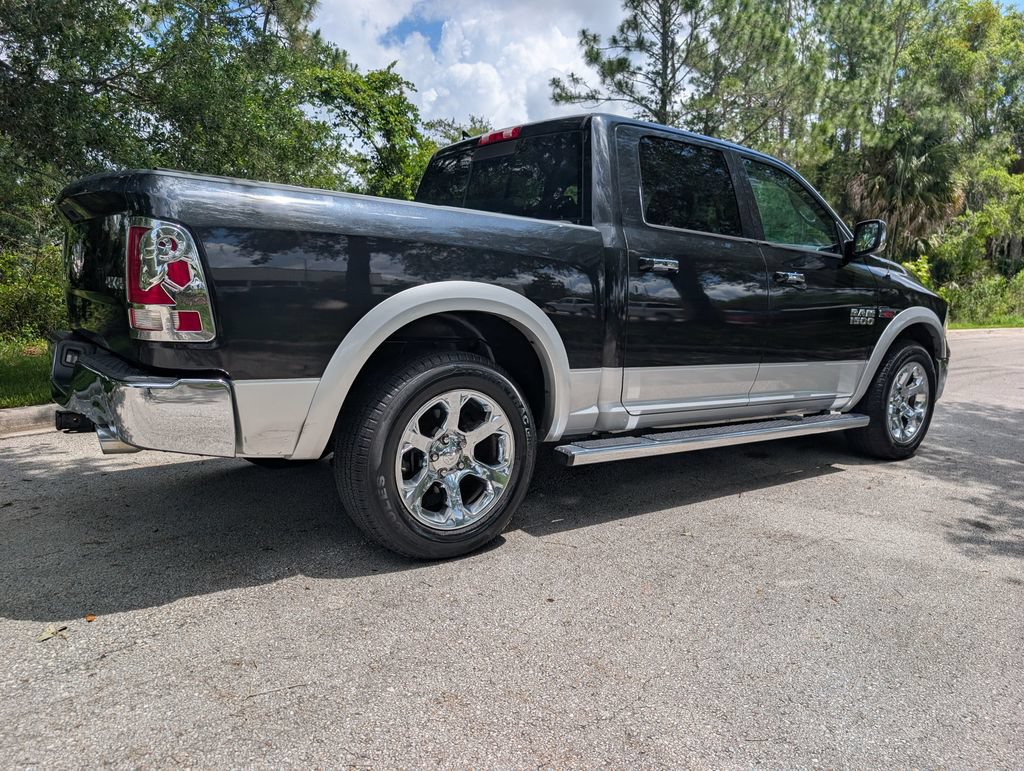 Used 2016 RAM 1500 Laramie w/ Convenience Group AWD/4WD image 7