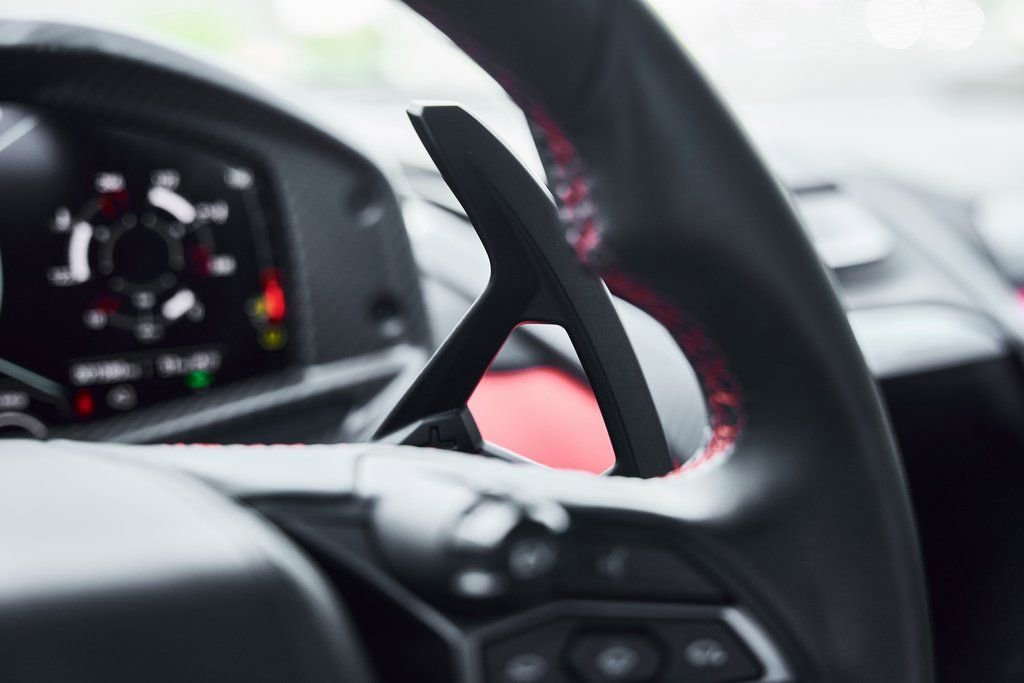 Used 2025 Lamborghini Revuelto image 56