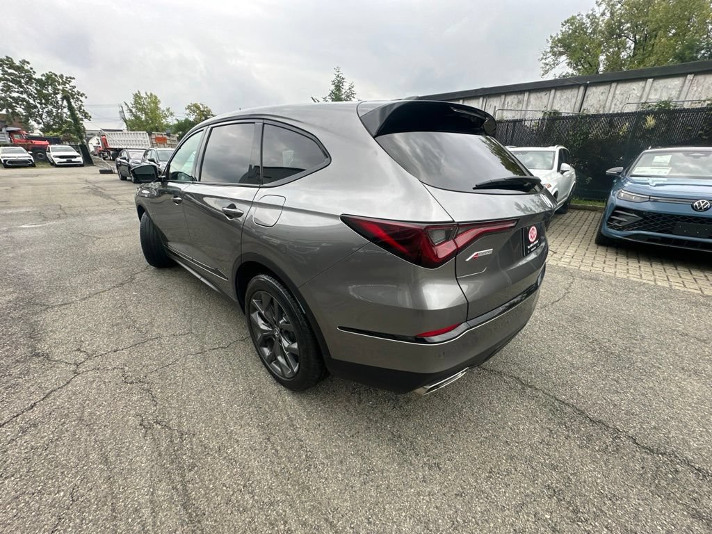 Used 2023 Acura MDX A-Spec AWD/4WD image 4