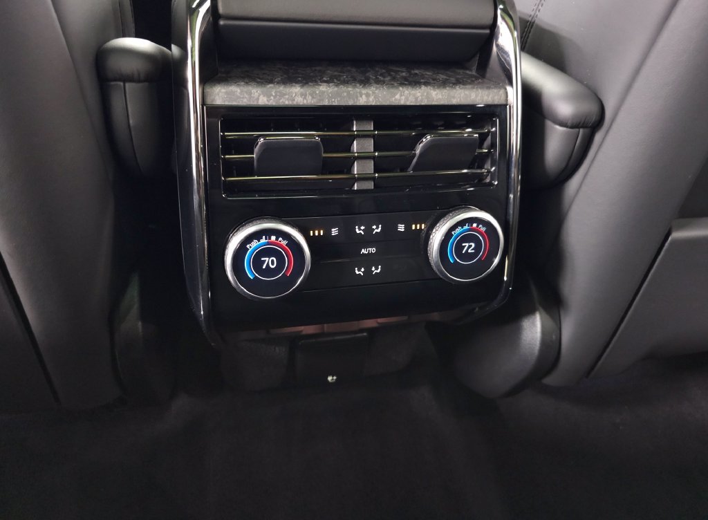 Certified 2025 Land Rover Range Rover Sport Autobiography AWD/4WD image 44