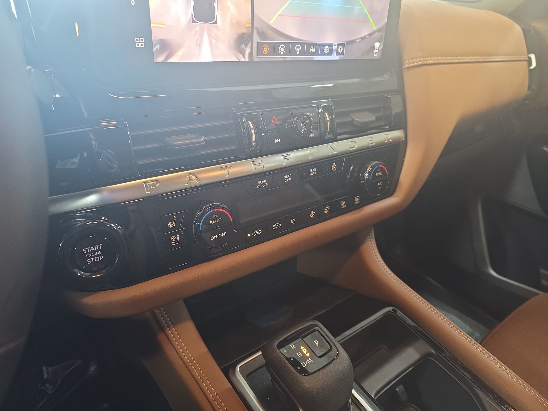 New 2026 Nissan Pathfinder Platinum image 24