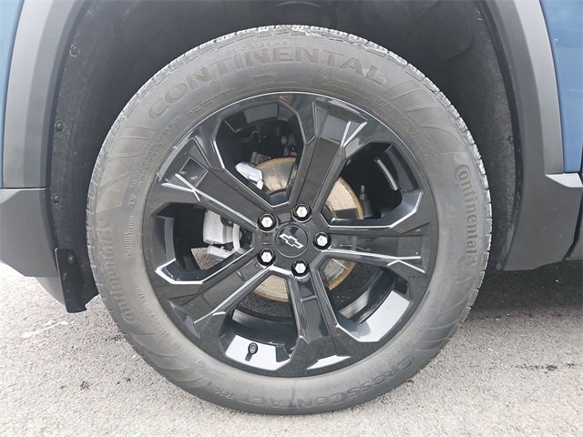 Used 2025 Chevrolet Equinox LT w/ Midnight Edition image 32