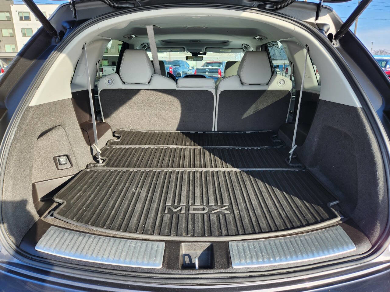 Used 2018 Acura MDX SH-AWD w/ Technology Package image 32