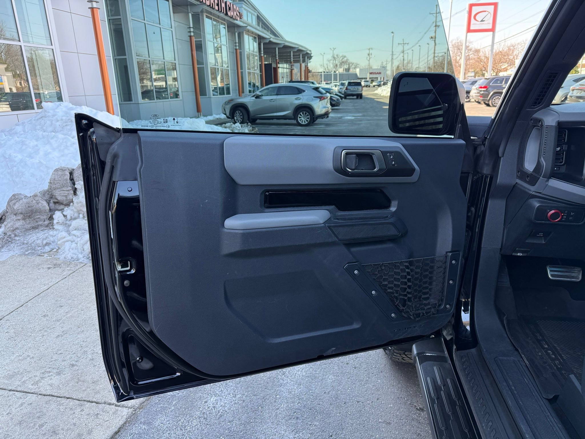 Used 2021 Ford Bronco Big Bend w/ Sasquatch Package image 33