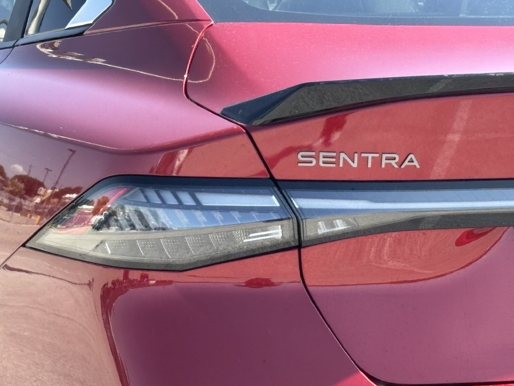 New 2027 Nissan Sentra SR w/ SR Premium Package FWD image 6