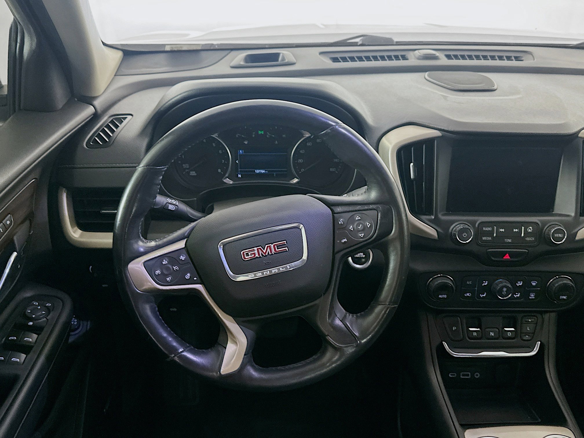 Used 2018 GMC Terrain Denali w/ Advanced Safety Package AWD/4WD image 18
