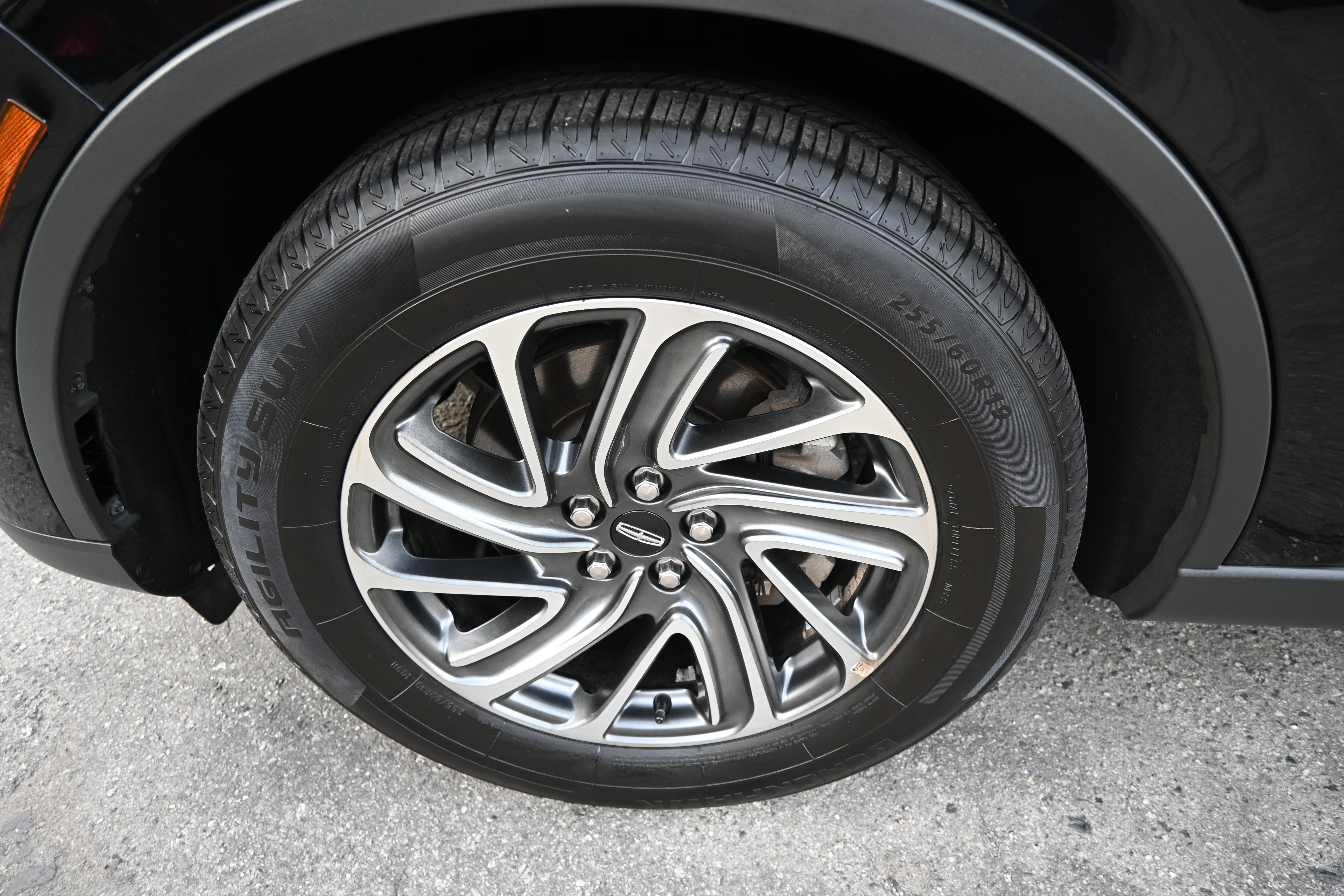 Used 2022 Lincoln Aviator 2WD image 25
