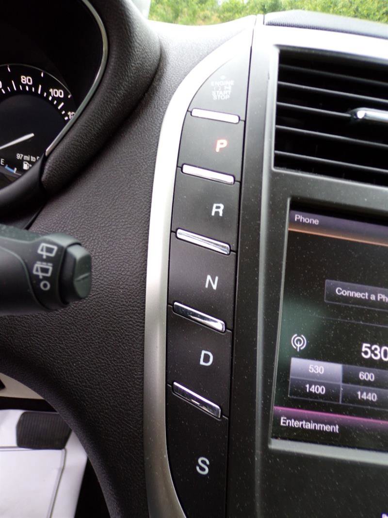 Used 2015 Lincoln MKC AWD w/ Equipment Group 102A Reserve image 34