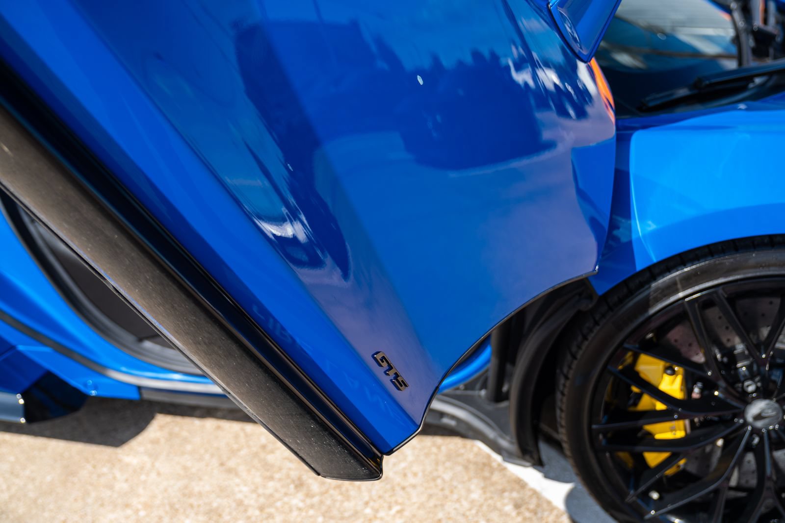 Used 2026 McLaren GTS RWD image 23