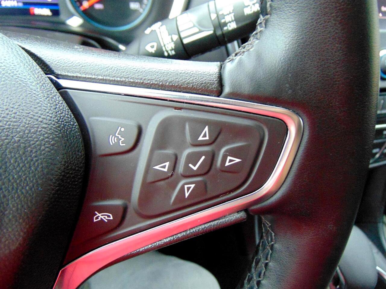 Used 2024 Chevrolet Equinox LT image 36