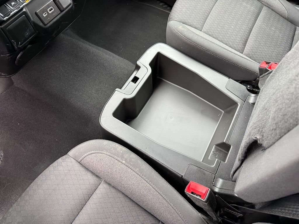 Used 2022 Chevrolet Silverado 1500 Custom image 26