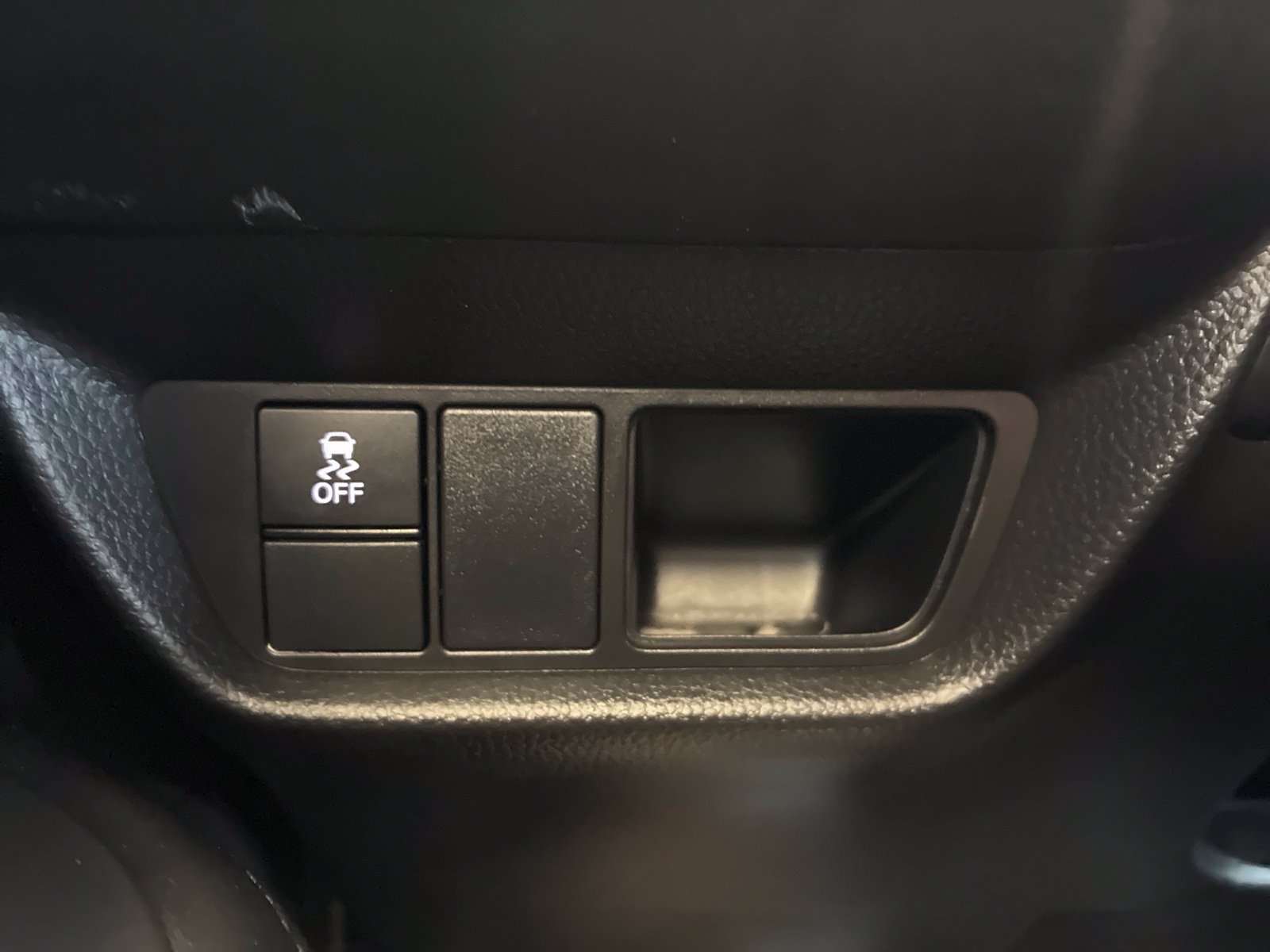 Used 2024 Honda HR-V LX image 14