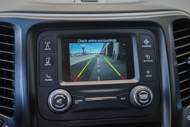 Used 2018 Jeep Cherokee Sport FWD image 21