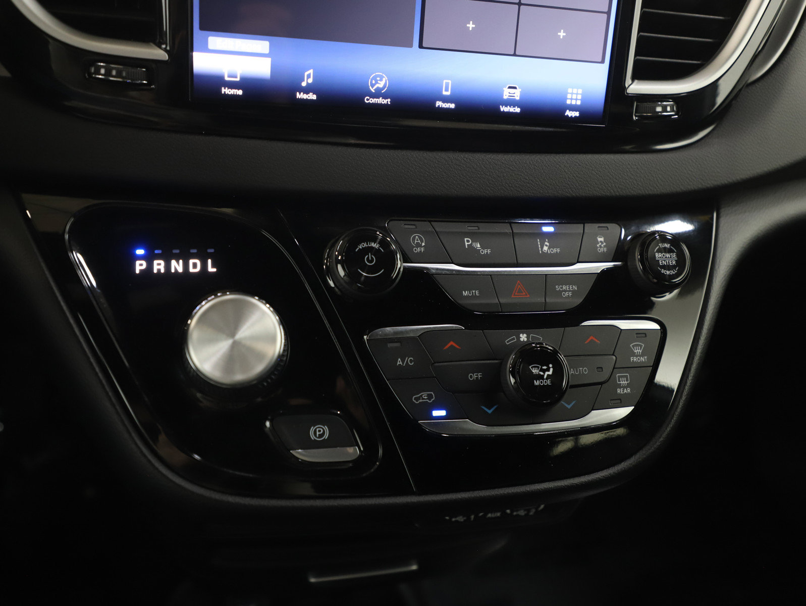 Used 2025 Chrysler Pacifica Select FWD image 26