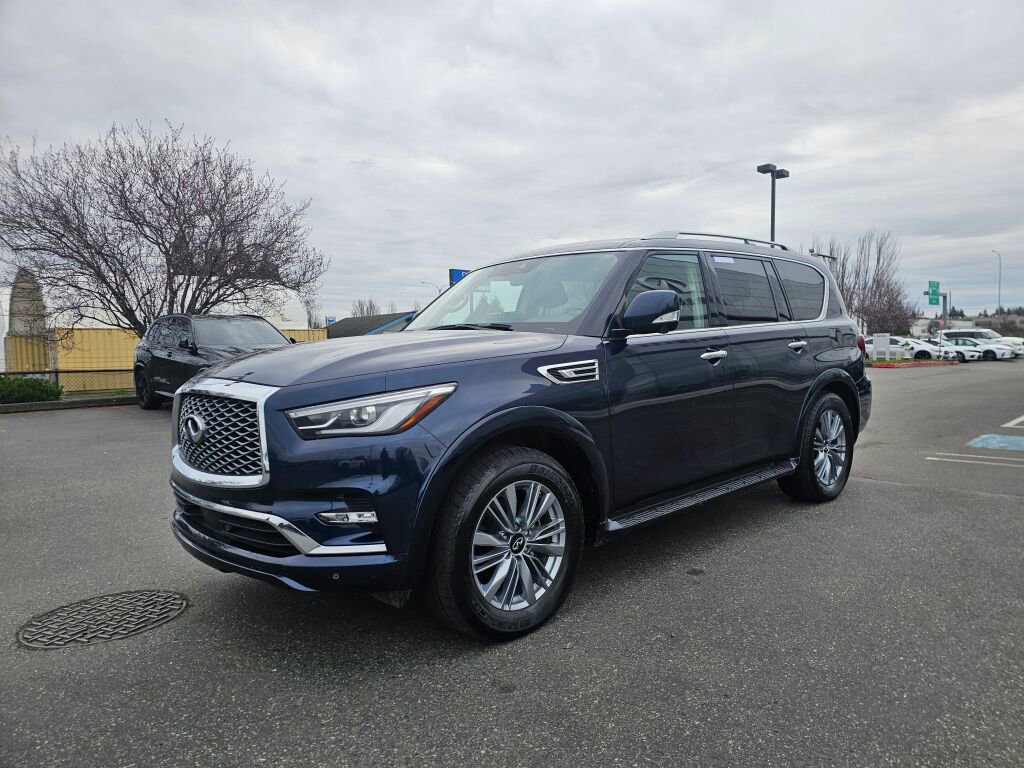 Used 2024 INFINITI QX80 Luxe image 3