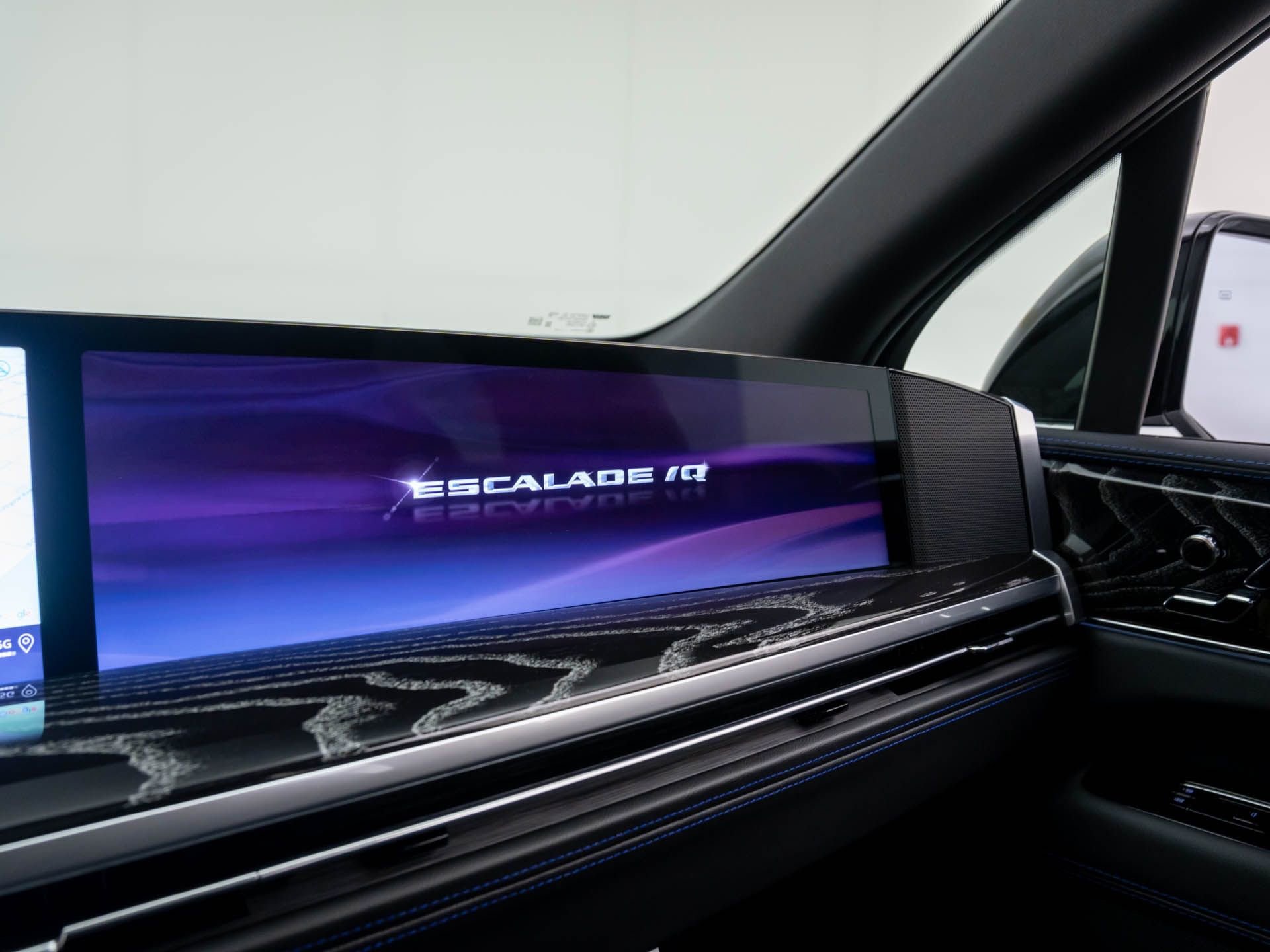 New 2025 Cadillac Escalade IQ Sport 1 w/ LPO, ONYX Package image 26