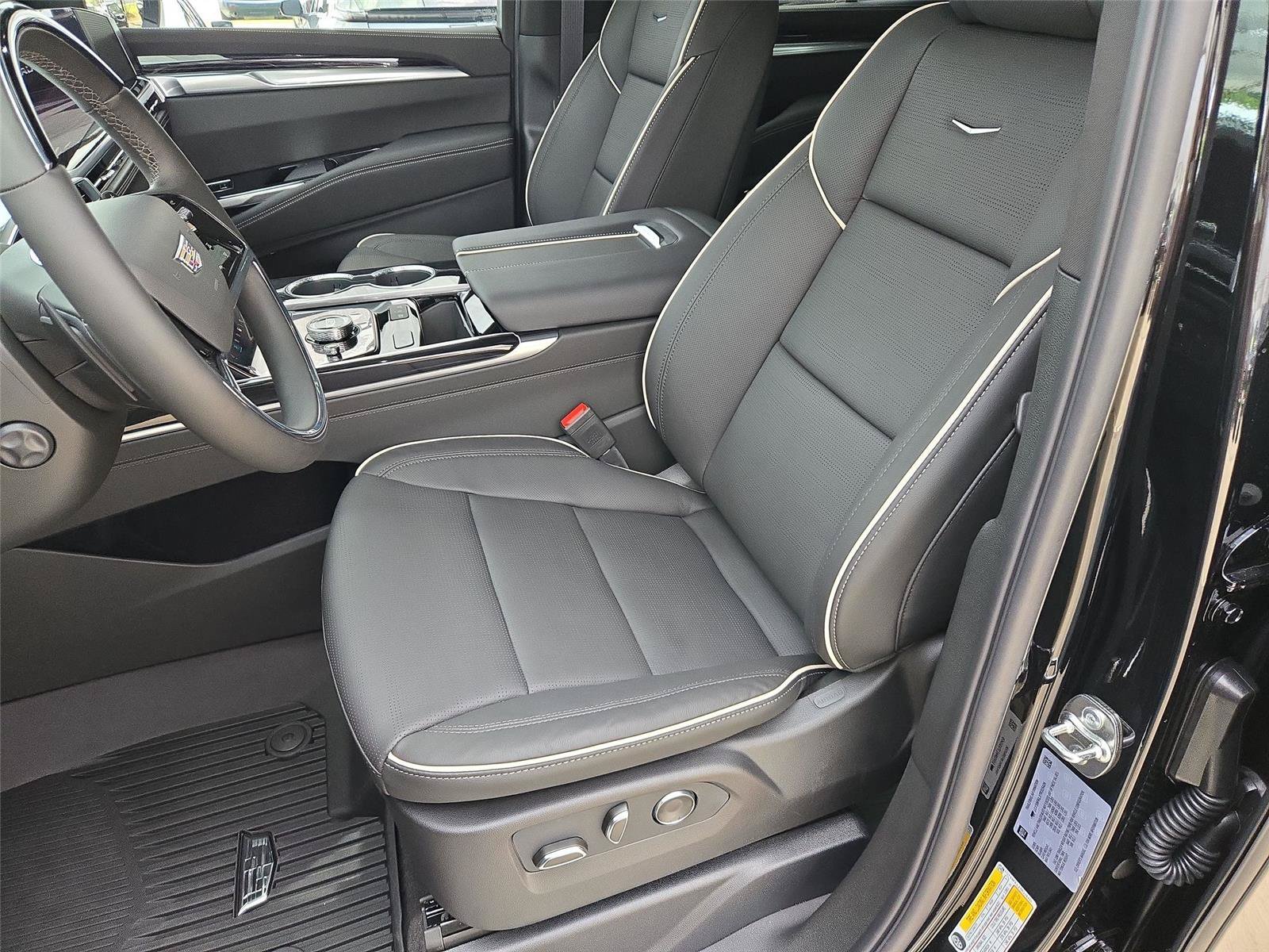 New 2026 Cadillac Escalade Sport w/ Touring Package AWD/4WD image 11