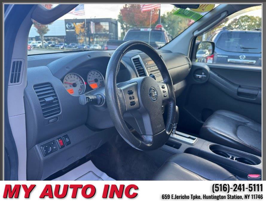 Used 2012 Nissan Xterra PRO-4X w/ Pro-4x Leather Pkg image 20