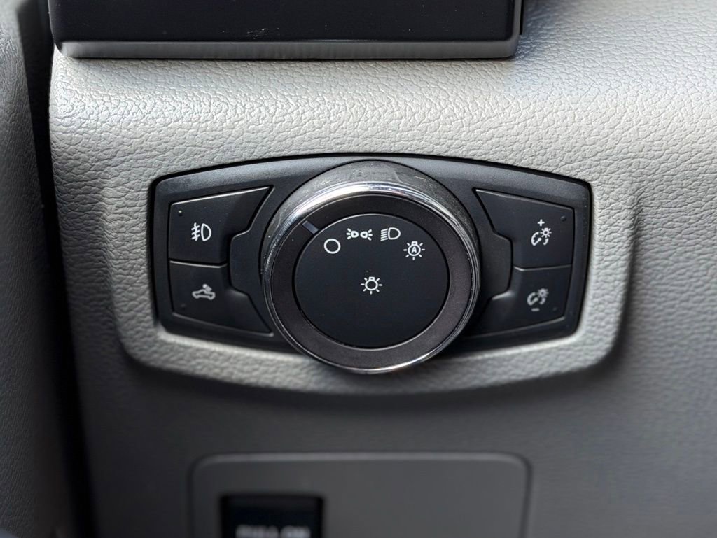Used 2019 Ford F150 XL w/ Equipment Group 101A Mid AWD/4WD image 23
