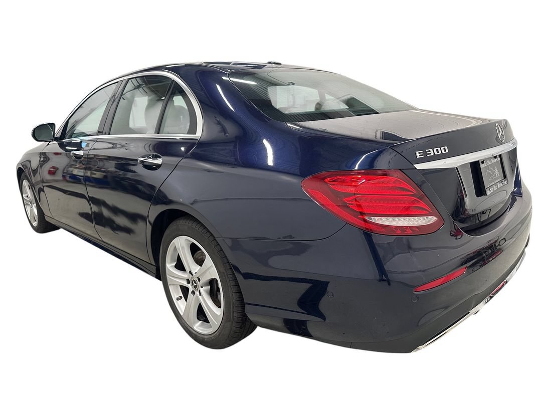 Used 2019 Mercedes-Benz E 300 4MATIC image 5