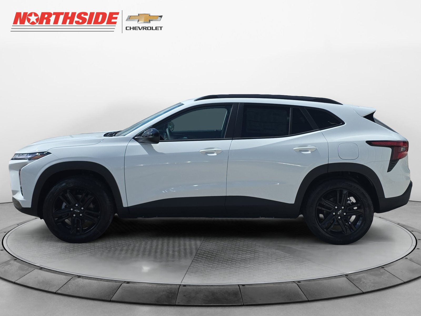 New 2026 Chevrolet Trax ACTIV w/ Sunroof Package FWD image 5
