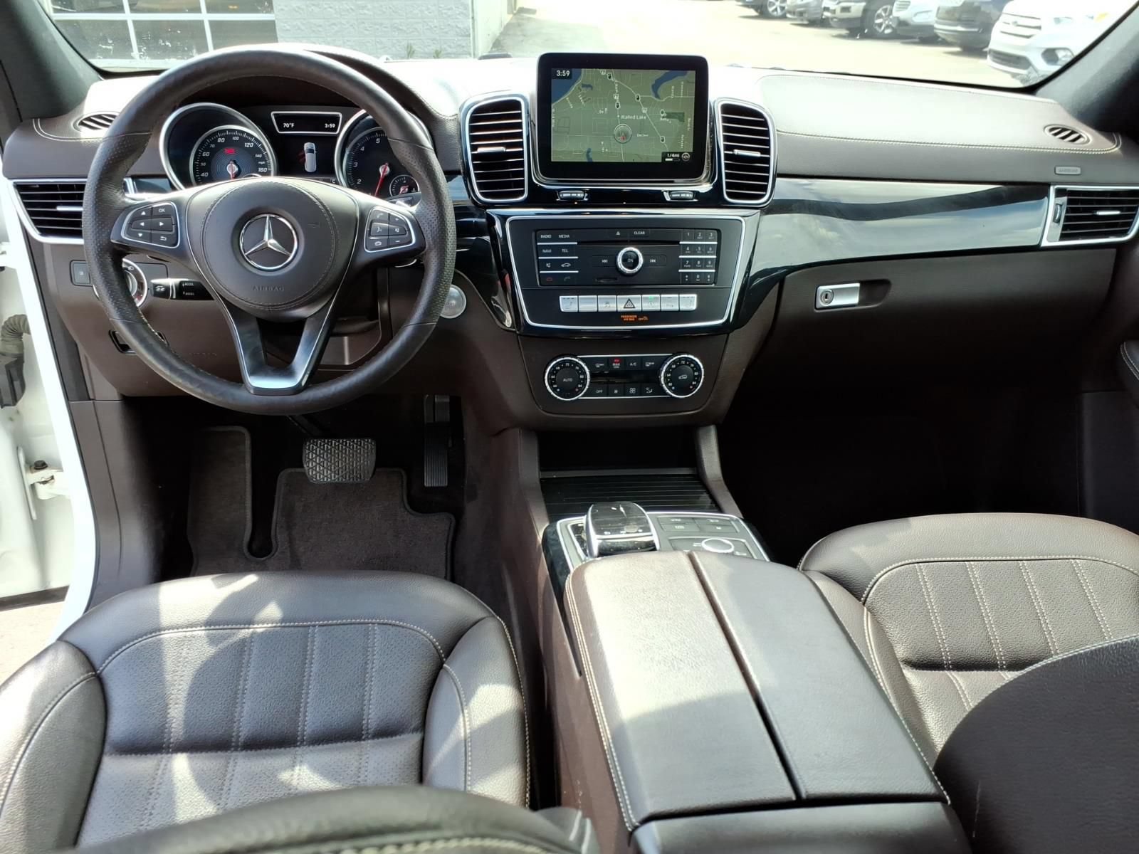 Used 2017 Mercedes-Benz GLS 450 4MATIC image 14