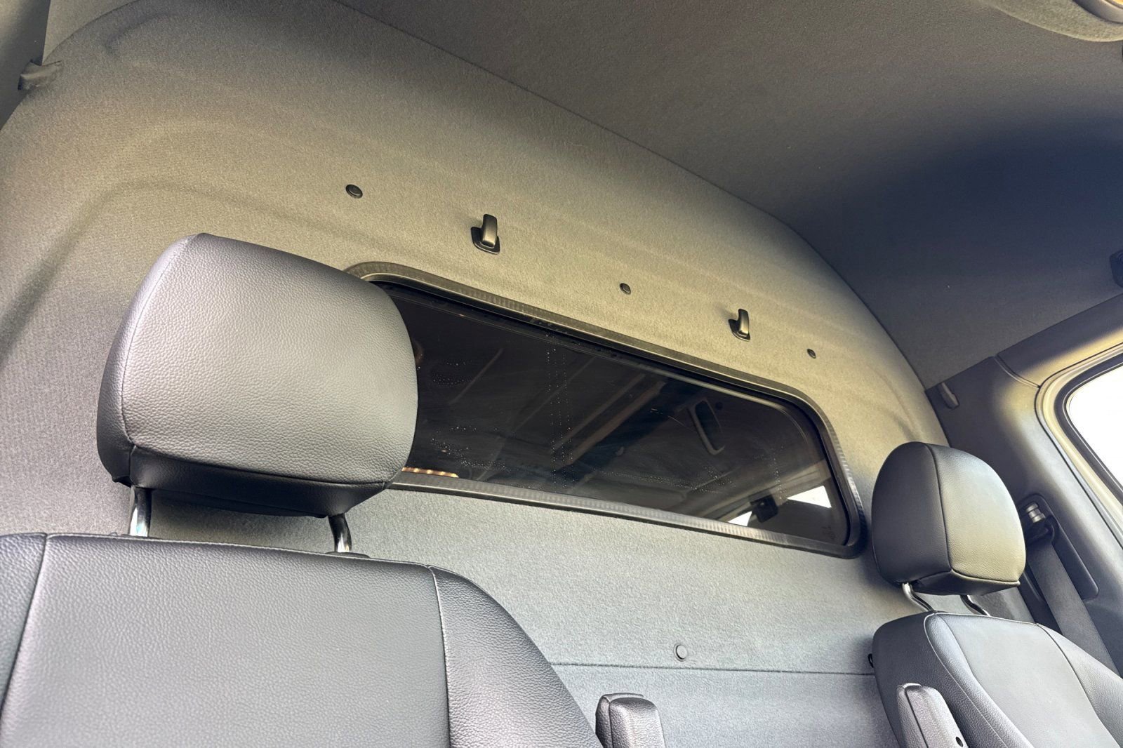 Used 2024 Mercedes-Benz eSprinter 170 Cargo image 18