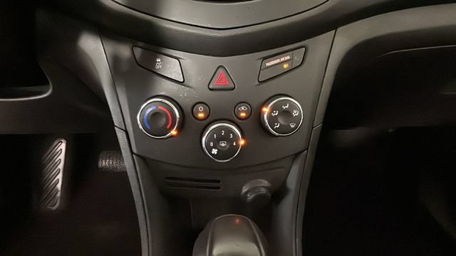 Used 2015 Chevrolet Trax LS FWD image 21