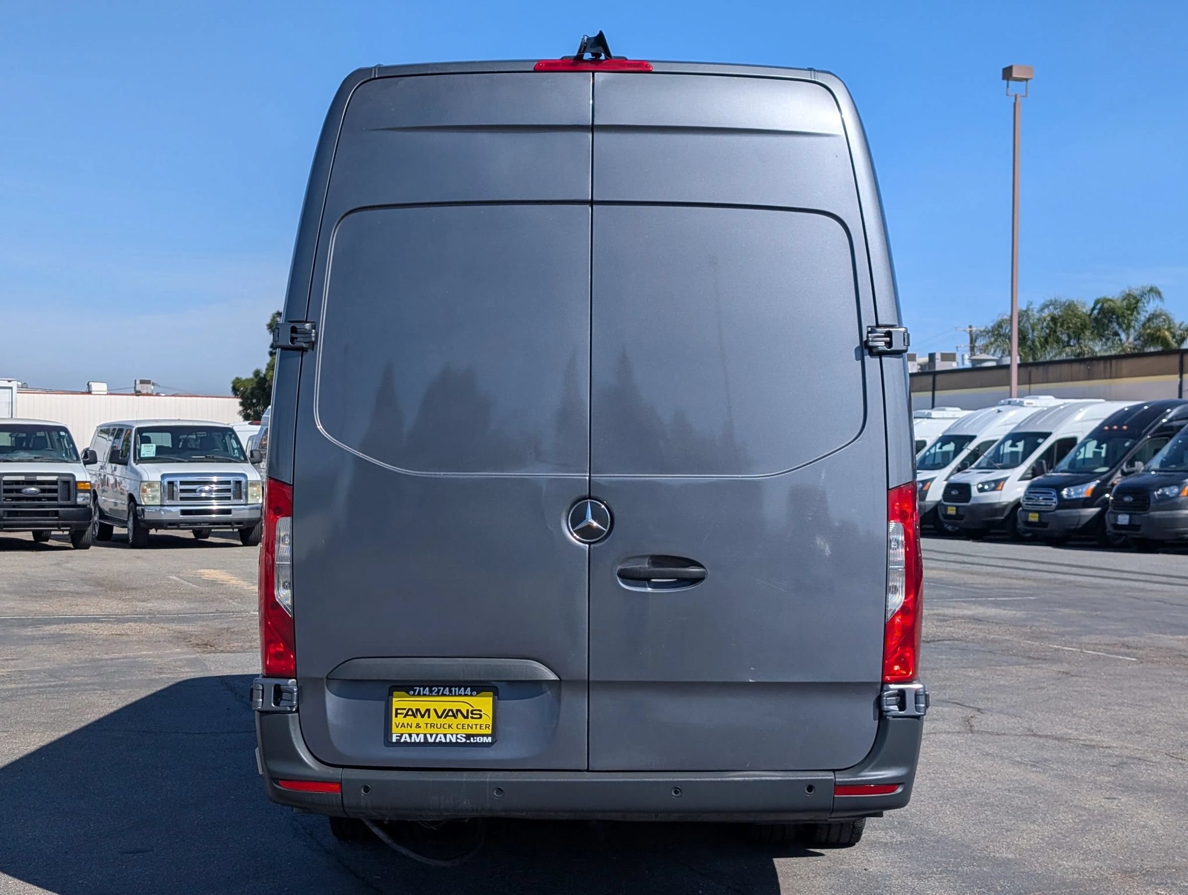 Used 2021 Mercedes-Benz Sprinter 4500 w/ Parking Package image 8