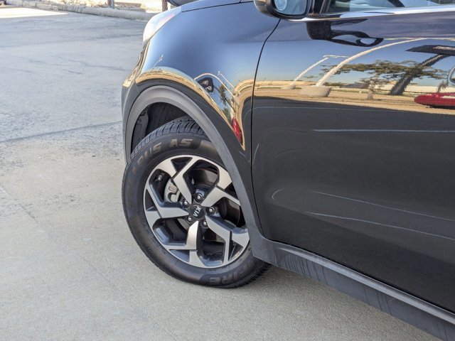 Used 2020 Kia Sportage LX image 6
