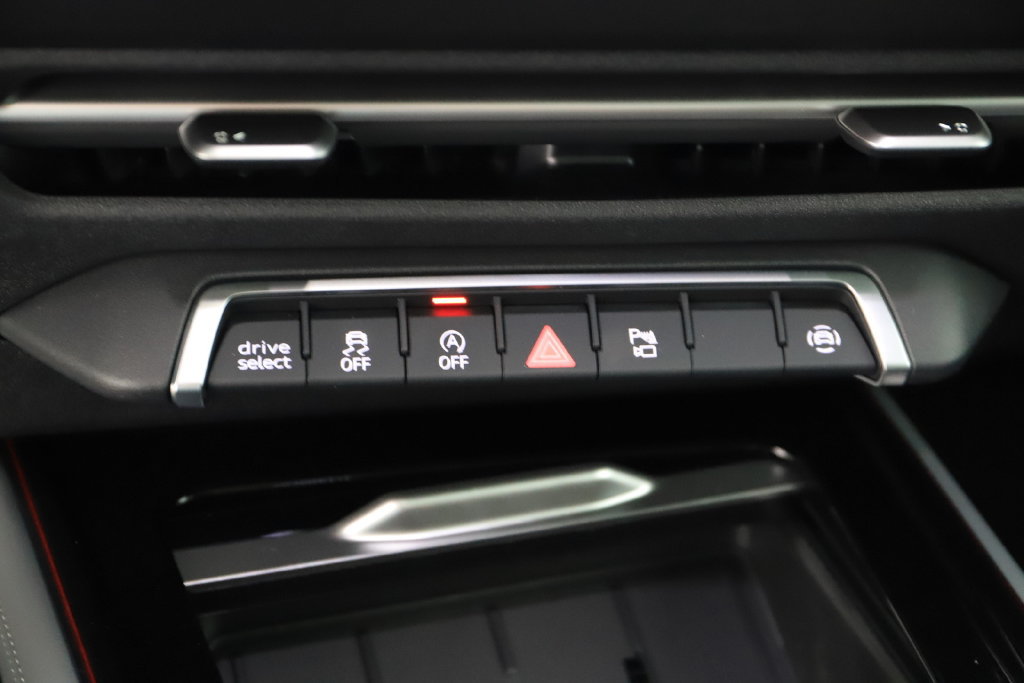 New 2026 Audi Q3 quattro 2.0T AWD/4WD image 27