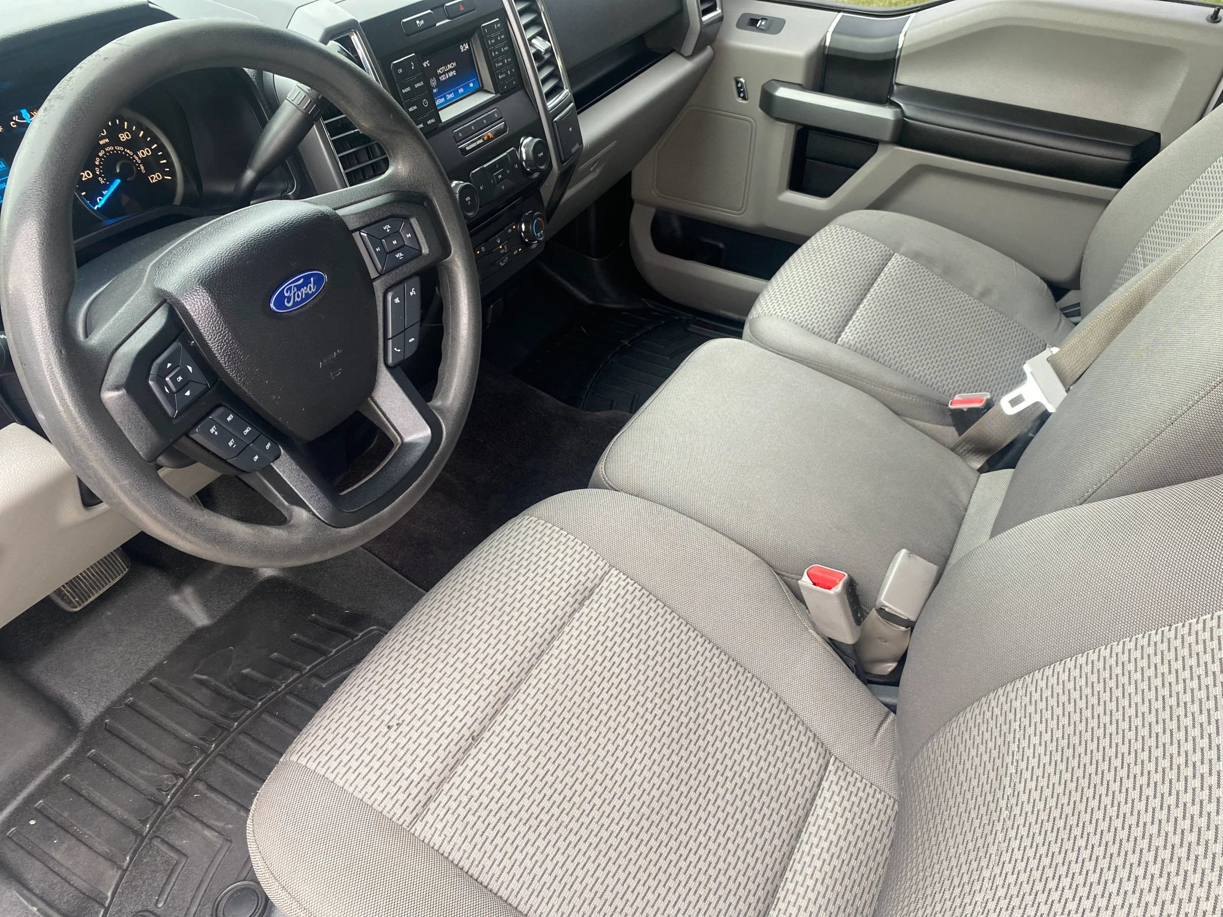 Used 2016 Ford F150 XLT RWD image 14