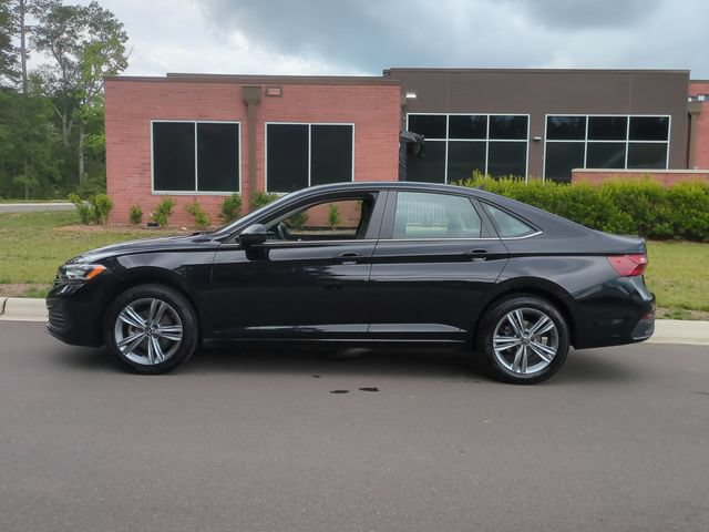 Used 2024 Volkswagen Jetta SE FWD image 10