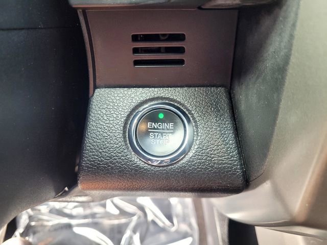 Certified 2019 Ford Expedition Max XLT w/ Equipment Group 201A image 19