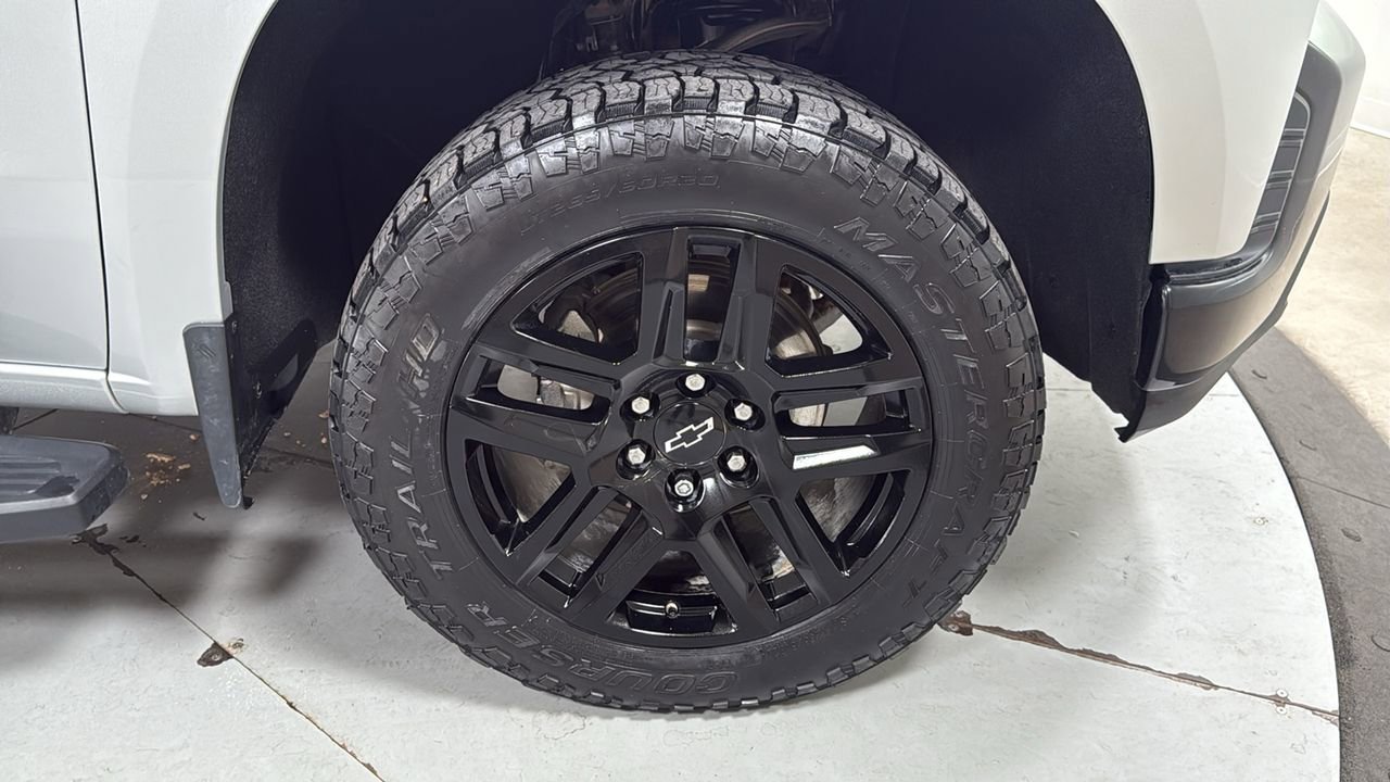 Used 2022 Chevrolet Silverado 1500 LT Trail Boss w/ Bed Protection Package image 21