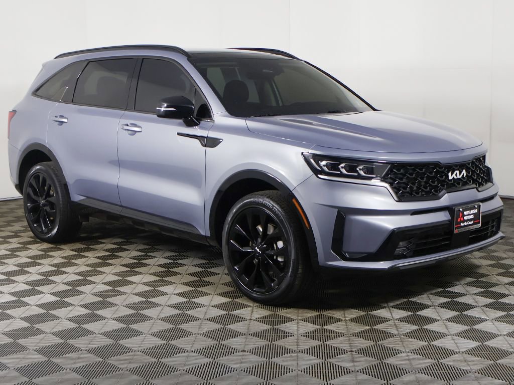 Used 2023 Kia Sorento SX AWD/4WD image 2