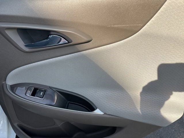 Used 2023 Chevrolet Malibu LT w/ LPO, Floor Liner Package FWD image 36