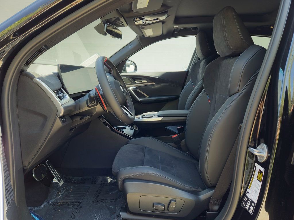 New 2026 BMW X2 M35i w/ Convenience Package image 10